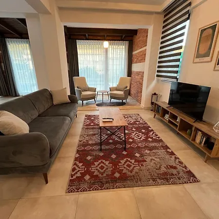 Villa Derya Agullu 2