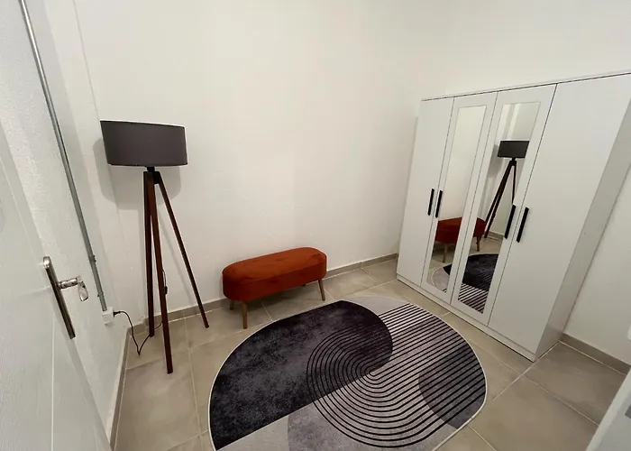 Derya Agullu 2 * Kaş